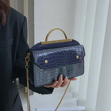 Load image into Gallery viewer, BAGS-2-SLAY - FAUX CROCODILE PURSE: GREEN