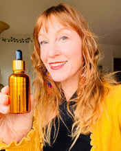 Load image into Gallery viewer, EpiLynx - Brightening Vitamin C Serum - Skin Damage Repair