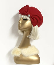 Load image into Gallery viewer, Bella Starr - Red Wool Beret Bow: Black
