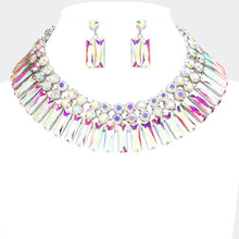 Load image into Gallery viewer, Sensibling Corp. - Round Rectangle Stone Cluster Evening Necklace
: Emerald Gold
