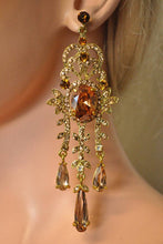 Load image into Gallery viewer, Western Fashion - Rhinestone Chandelier Earring With 3 Drops: Red
