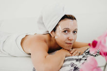 Load image into Gallery viewer, ToGoSpa - FACE &amp; NECK: Ice Water Face &amp; Neck Combo Pack: Ice Water Face &amp; Neck Combo
