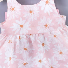 Load image into Gallery viewer, PatPat - 2pcs Baby Girl  Daisy Floral Tank Dress with Hat Set: Blue / 3-6 Months
