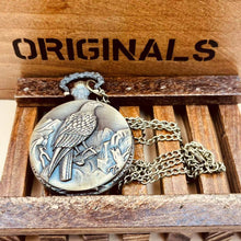 Load image into Gallery viewer, WoodWristCo - Vintage Old Eagle Display Quartz Pocket Watch
