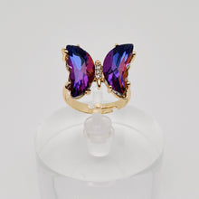 Load image into Gallery viewer, Mio Queena - Gradient Glass Butterfly Ring: 3# White
