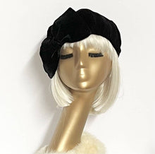 Load image into Gallery viewer, Bella Starr - Velvet Beret Bow
