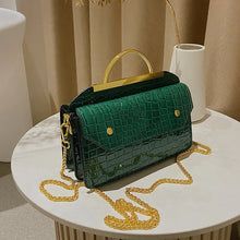 Load image into Gallery viewer, BAGS-2-SLAY - FAUX CROCODILE PURSE: GREEN
