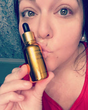 Load image into Gallery viewer, EpiLynx - Brightening Vitamin C Serum - Skin Damage Repair
