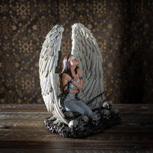 Load image into Gallery viewer, Pacific Trading - Captive Spirit
