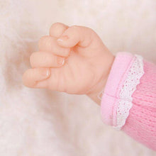 Load image into Gallery viewer, Showcase - TrueHeart Treasures: Weighted Reborn Lifelike Baby Dolls (3kg) Baby Olivia
