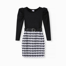 Load image into Gallery viewer, PatPat - Toddler/Kid Girl 2pcs Puff-sleeve Tee &amp; Grid Print Skirt Set: Roseo / Kids: 5-6 Years
