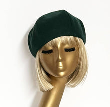 Load image into Gallery viewer, Bella Starr - Forest Green Wool Beret Hat : Forest Green
