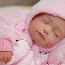 Load image into Gallery viewer, Showcase - TrueHeart Treasures: Weighted Reborn Lifelike Baby Dolls (3kg) Baby Mia
