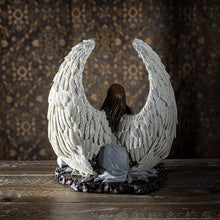Load image into Gallery viewer, Pacific Trading - Captive Spirit
