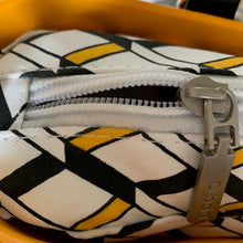Load image into Gallery viewer, Classic Insert Canvas NYC Rombo Citrus/Black
