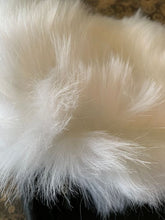 Load image into Gallery viewer, O bag Classic Faux Fur Volpe White
